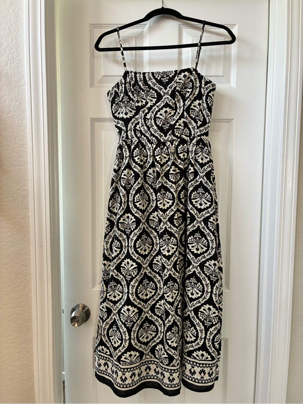 H&M Black and White Midi Dress with Damask Print